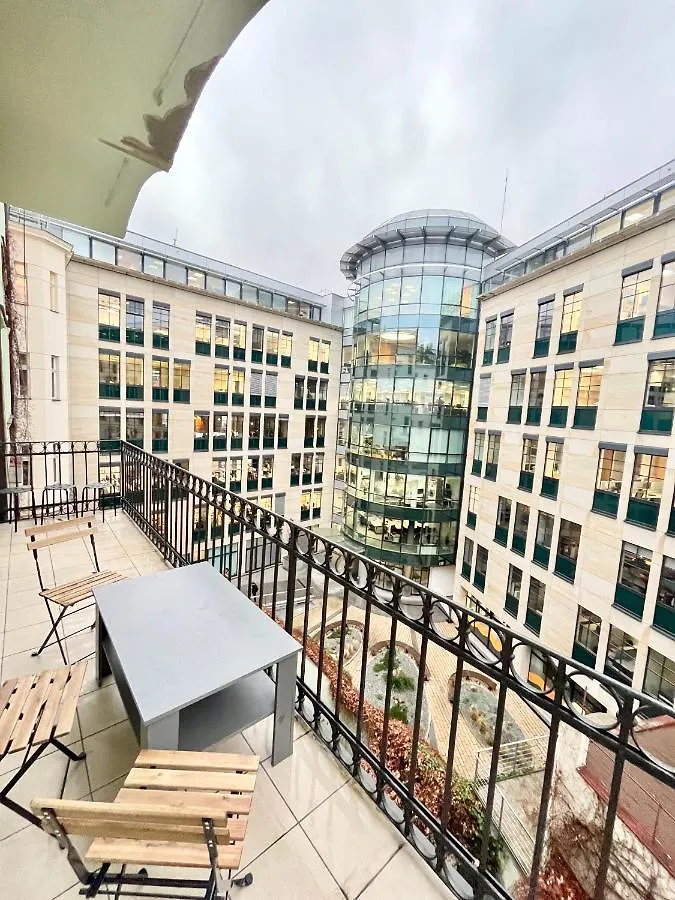 Spacious 2Bdr Apartment With Free Parking In Wenceslas Square Prague Czech Republic